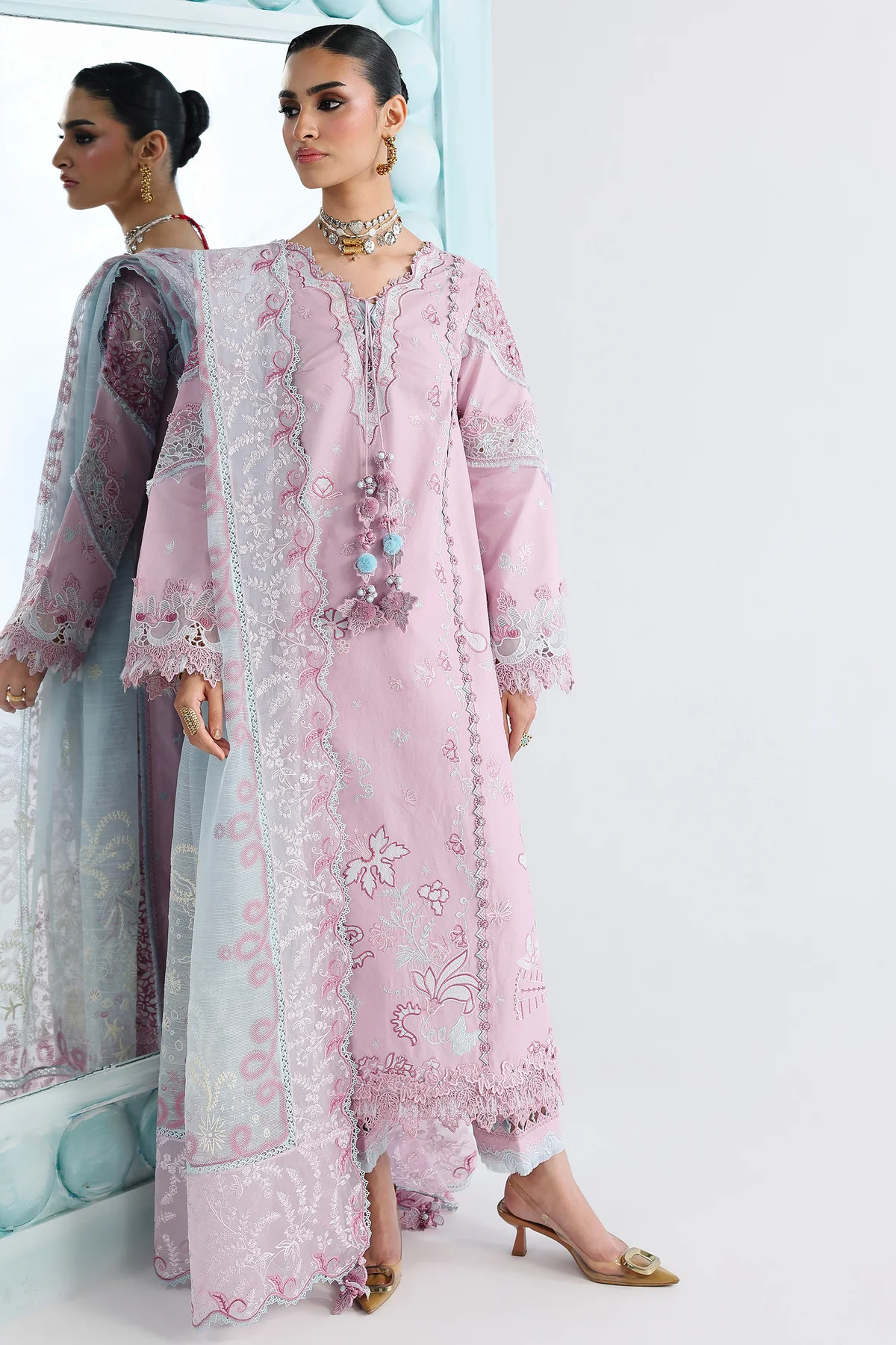 052A3693_79df732e-e9f8-4d62-8a72-6ce305b32fc2 QALAMKAR Festive Lawn Collection 26' - QFL-02 ISANE - Image 1