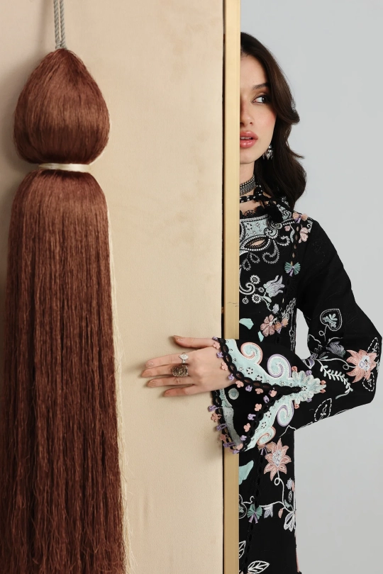 QALAMKAR Festive Lawn Collection 26' - QFL-12 REHA - Image 4