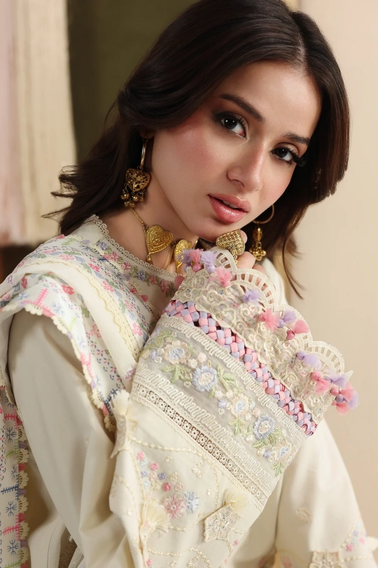 QALAMKAR Festive Lawn Collection 26' - QFL-01 ELMA - Image 4