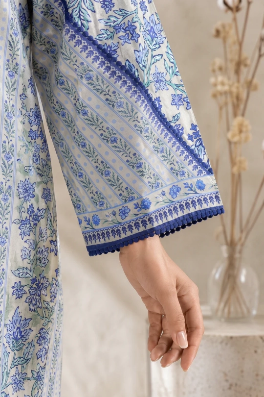 Neutral Edition – SAHAR - Co-Ord - Bluebell Porcelain - Image 4